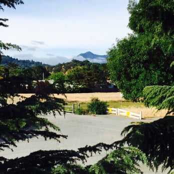 Deer Valley Apartments - Where to live in Marin, Deer Valley - Apartments Near Me - San Rafael, California Deer Valley Apartments - Where to live in Marin, Deer Valley - Apartments Near Me - San Rafael, California