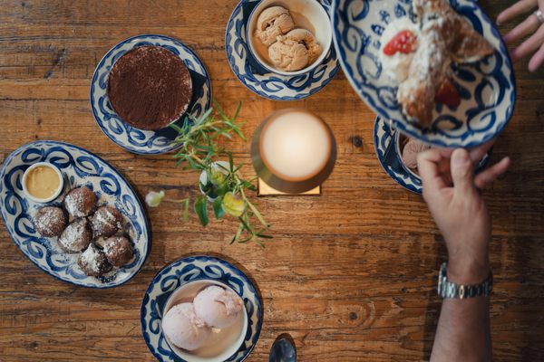 Mia's Italian Kitchen by null