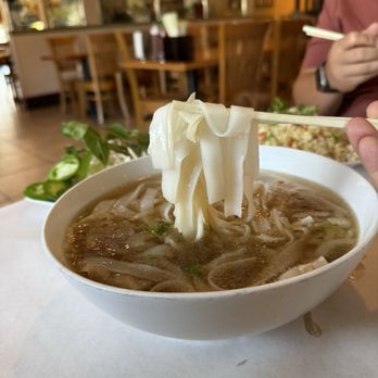 Pho Anh Dao Alameda - Pho with tripe and tendon + ho fun noodles - Vietnamese Near Me - Alameda, California