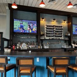Dunstan Tap & Table - Bar area