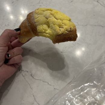 Camacho's Bakery - Dry as hell! 2/10 stars - Bakeries Near Me - Ontario, California