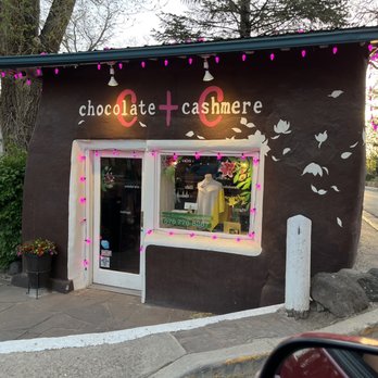 John Dunn Shops - Shopping Centers Near Me - Taos, New Mexico