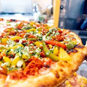 El Mercadito Pizzeria - Chorizo Pizza - Mexican Near Me - Jackson Heights, New York El Mercadito Pizzeria - Chorizo Pizza - Mexican Near Me - Jackson Heights, New York
