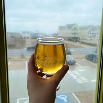 Swells’a Brewing - Breweries Near Me - Kill Devil Hills, North Carolina
