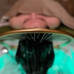 Phoenix Beauty - The viral head spa you've been looking for.