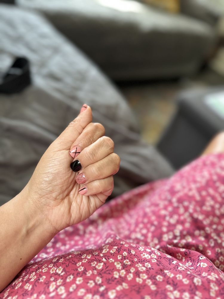 QUINN NAILS Updated October 2024 14 Photos & 30 Reviews 20700 N