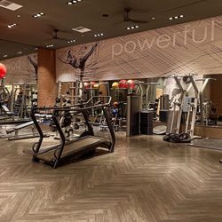 LA Fitness - La fitness personal training room