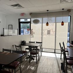Rocky Mountain Momo - Inside