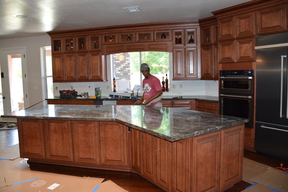 GONZALEZ CUSTOM REMODELING - 33 Photos & 12 Reviews - Countertop ...