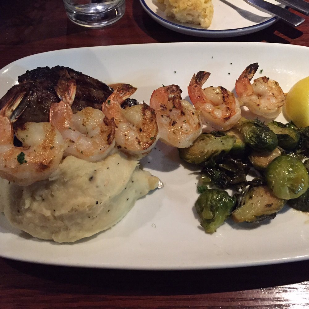 Red Lobster - Woodfired Peppercorn Sirloin (6oz) and grilled shrimp - Seafood Near Me - Visalia, California Red Lobster - Woodfired Peppercorn Sirloin (6oz) and grilled shrimp - Seafood Near Me - Visalia, California
