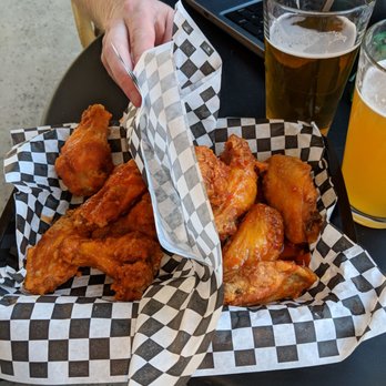 Kiki's Chicken Place - Buffalo hot and sweet chili wings - Chicken Shop Near Me - Rocklin, California