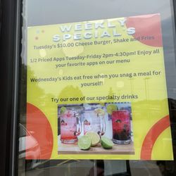 Ze's Diner Woodbury - Weekly specials august 2026