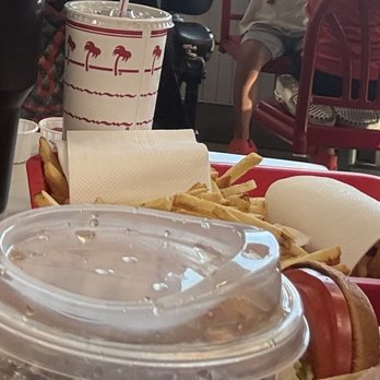 In-N-Out Burger - American Near Me - Van Nuys, California In-N-Out Burger - American Near Me - Van Nuys, California