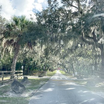 Gemini Springs Park - Entrance - Parks Near Me - Debary, Florida