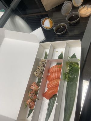 Sushi Club by null