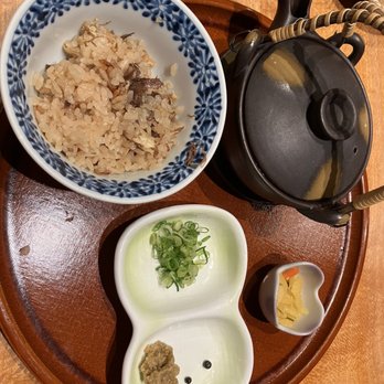 Restaurant SUNTORY - Rice in stone pot (釜飯) - Japanese Near Me - Honolulu, Hawaii Restaurant SUNTORY - Rice in stone pot (釜飯) - Japanese Near Me - Honolulu, Hawaii