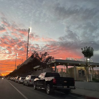 Memorial Field - Memorial Field at sunset - Stadiums & Arenas Near Me - Burbank, California Memorial Field - Memorial Field at sunset - Stadiums & Arenas Near Me - Burbank, California