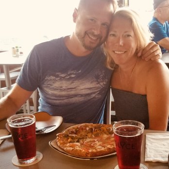 Slyce - St Pete Beach - Love we can order a small pizza with 1/2 & 1/2 speciality toppings - Pizza Near Me - St. Pete Beach, Florida Slyce - St Pete Beach - Love we can order a small pizza with 1/2 & 1/2 speciality toppings - Pizza Near Me - St. Pete Beach, Florida