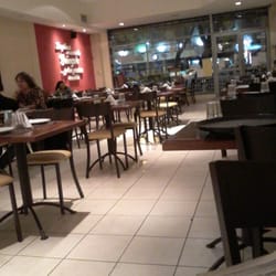 Gringo's Pizzas - Gringo's en un domingo de lluvia y partido de fútbol. La calle es un desierto, los restaurantes también.