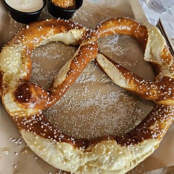 Canteen Brewhouse - Pretzel with dips (ask for the queso on the side). - Gastropubs Near Me - Albuquerque, New Mexico