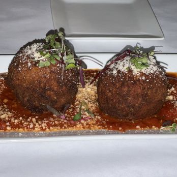 Catullo’s Italian - Arancini -- 12.24.24 - Wine Bars Near Me - Jacksonville, Florida Catullo’s Italian - Arancini -- 12.24.24 - Wine Bars Near Me - Jacksonville, Florida