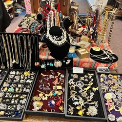 Pastimes Antiques