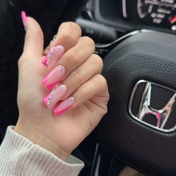 Trendy Nails & Spa - Nail Salons Near Me - Saint Louis, Missouri Trendy Nails & Spa - Nail Salons Near Me - Saint Louis, Missouri