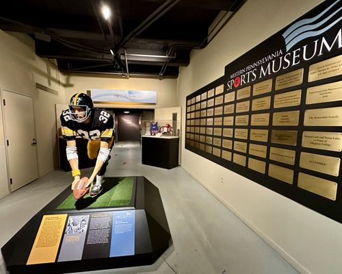 Photo of Senator John Heinz History Center - Pittsburgh, PA, US. Franco Harris statue in sports museum