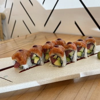 Naamah Sushi - naamah sushi with avocado sauce - Sushi Bars Near Me - Boca Raton, Florida Naamah Sushi - naamah sushi with avocado sauce - Sushi Bars Near Me - Boca Raton, Florida