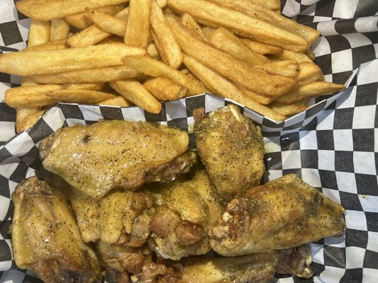 Kasian Kitchen Crawfish & Seafood by null