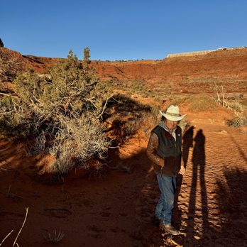 Monument Valley Safari - Tours Near Me - Kayenta, Arizona Monument Valley Safari - Tours Near Me - Kayenta, Arizona