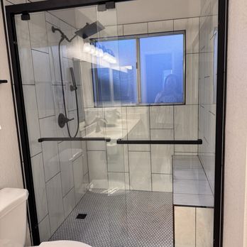 Zona Floors - Remodeled shower - Flooring Near Me - Tempe, Arizona Zona Floors - Remodeled shower - Flooring Near Me - Tempe, Arizona