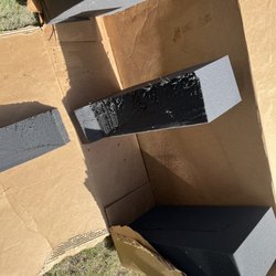 Airhead Parts - I was out of town when this was put on my porch damaged. Vendor states I didn't call them within two days. Out almost 400.00. Stay away.