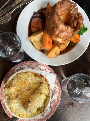 The Cleveland Arms by null