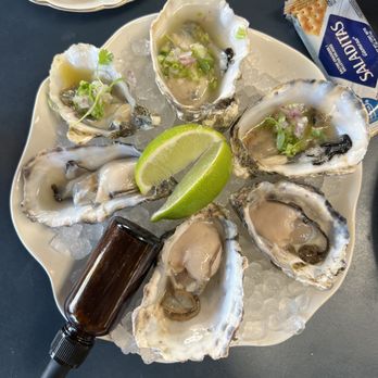 Loreto - Oysters - Seafood Near Me - Los Angeles, California Loreto - Oysters - Seafood Near Me - Los Angeles, California