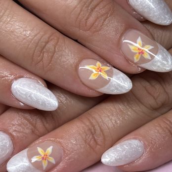 Kwklaws - Nail Technicians Near Me - Honolulu, Hawaii
