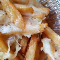 Pizza Bella Italian Restaurant - Mozzarella fries