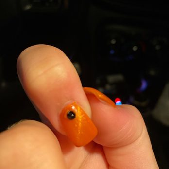 Merrick Crystal Nail - Glue around the gem that could been cleaned before setting - Nail Salons Near Me - Merrick, New York