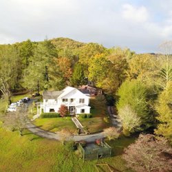 The Pines Country Inn - View of Pines Country Inn