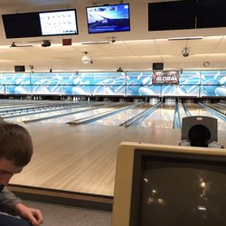 Country Club Lanes
