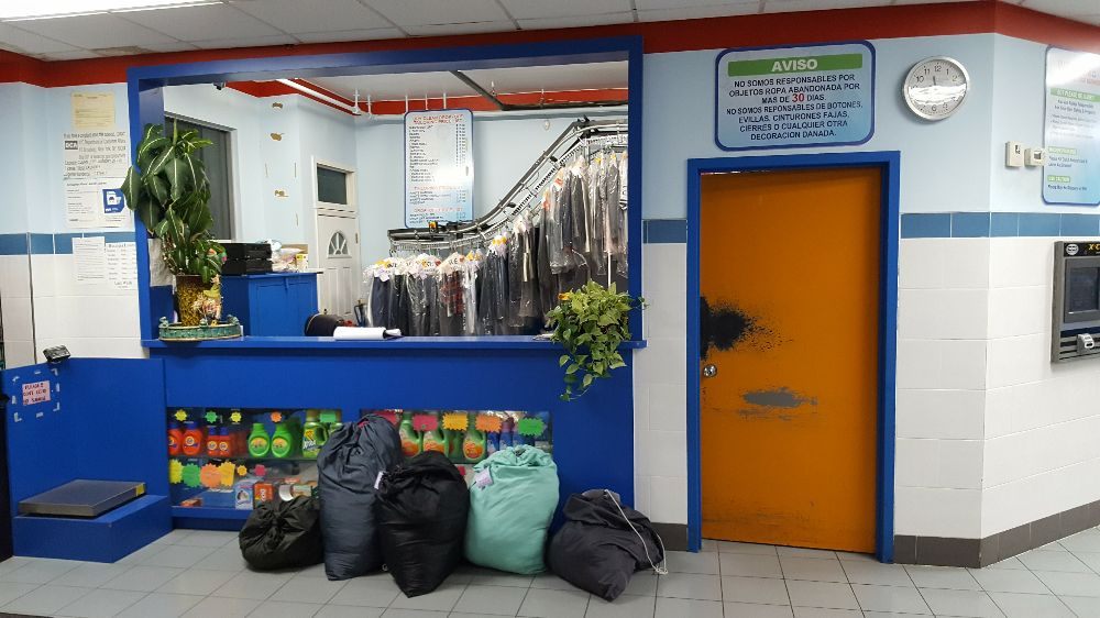 CLEAN CITY LAUNDROMAT Updated October 2024 883 Wyckoff Ave, New