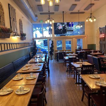 Hajis Restaurant & Catering - Indian Near Me - San Jose, California