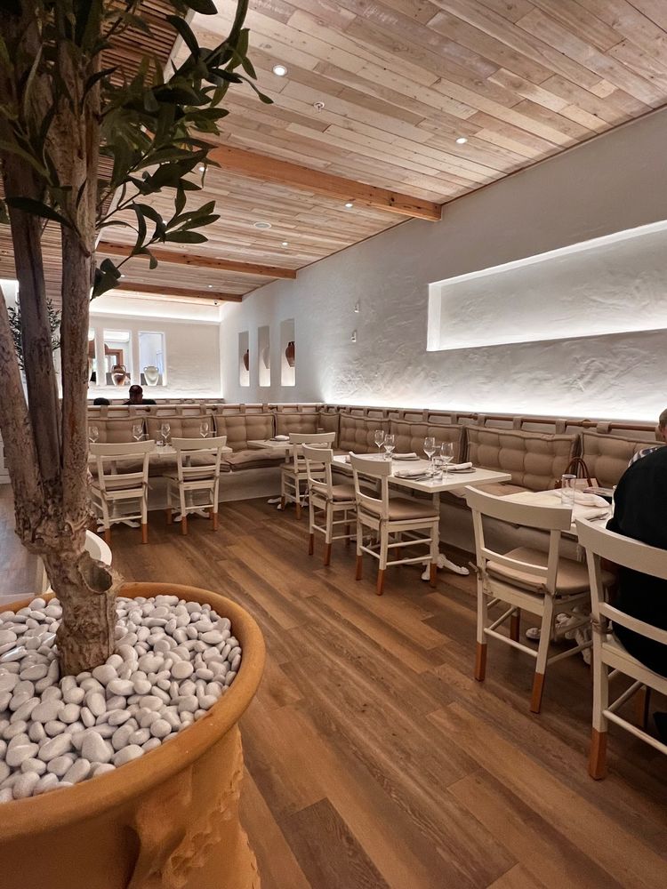 Estiatorio Plaka, Baltimore Roadtrippers