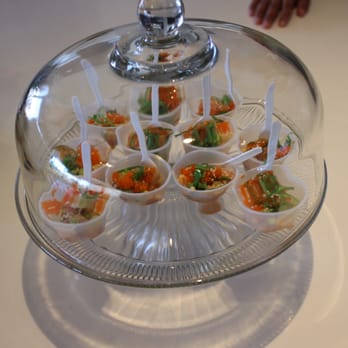 Uroko Poke - FREE samples. - Japanese Near Me - Costa Mesa, California