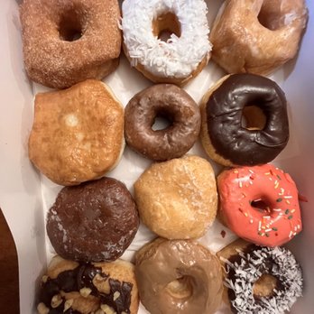 Shipley Do-Nuts - Dozen Donuts - Donuts Near Me - Jacksonville, Florida Shipley Do-Nuts - Dozen Donuts - Donuts Near Me - Jacksonville, Florida