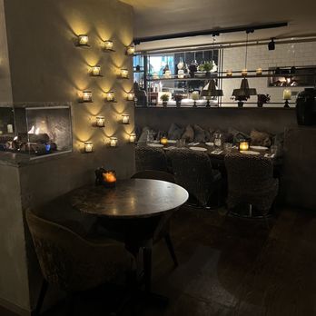 Olivia Tjuvholmen - Inside - Pizza Near Me - Oslo, 03