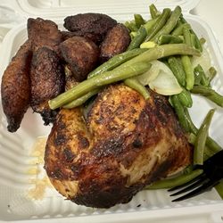 Lima's Chicken - Chicken with string beans and plantains