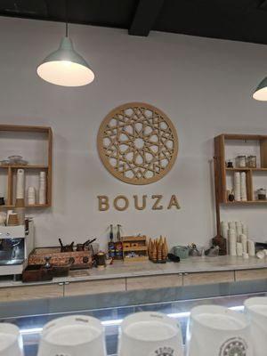 Bouza by null