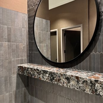 The Rally Hotel - Meeting space women's restroom - Hotels Near Me - Denver, Colorado