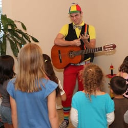 Jasper & Costello Children's Entertainment - Jasper's sing-along show. -Austin, TX